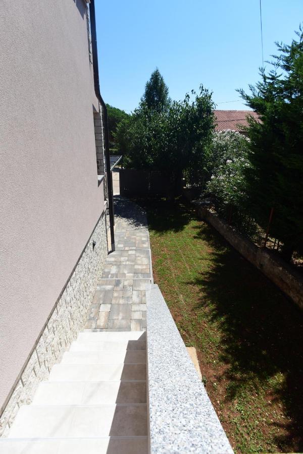Luxury Apartment Vabriga Tar-Vabriga Exterior foto