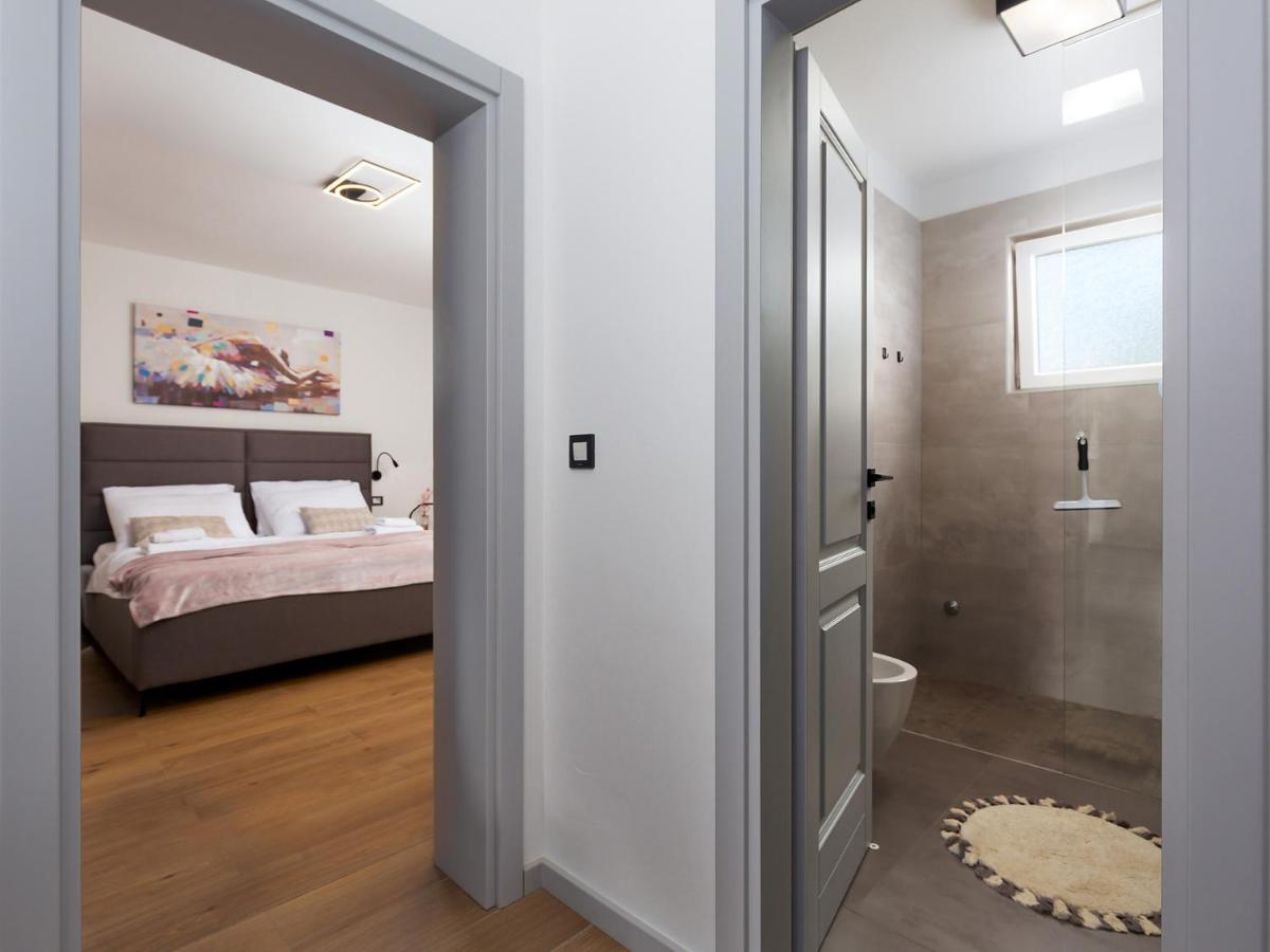 Luxury Apartment Vabriga Tar-Vabriga Exterior foto